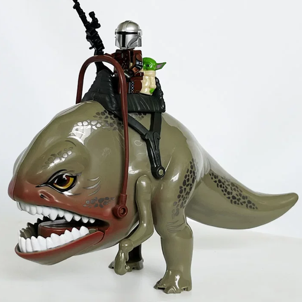 Din Djarin and Grogu Riding Blurrg Custom Figure Set product image