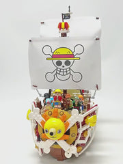 Pirate Ship Building Set with 9 Custom Mini Figures and Accessories, Brick Compatible Display Toy